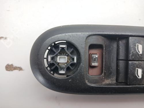 Left front window switch PEUGEOT 5008 (0U_, 0E_) 1.6 HDi | BP38955939I27 - Image 5