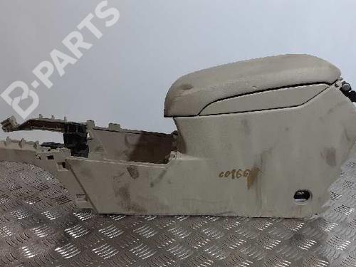 Used Armrest / Center console SUBARU LEGACY V (BM) 2.0 D AWD (BMD) (150 hp) 8647716