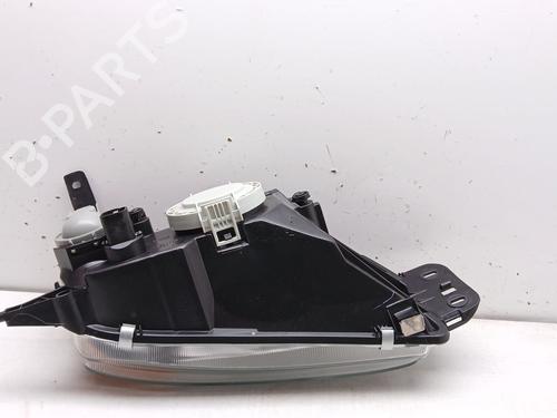 Phare gauche FORD FIESTA Box Body/MPV (J5_, J3_) 1.8 D | BP31097065C28 