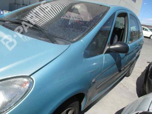 Left headlight CITROËN XSARA PICASSO (N68) 2.0 HDi | BP2385320C28 