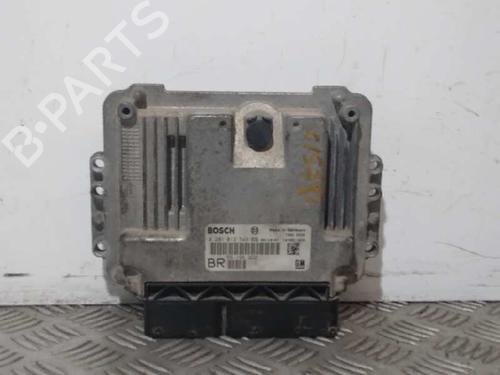 Used Engine control unit (ECU) OPEL ZAFIRA / ZAFIRA FAMILY B (A05) [2005-2019]  15495846