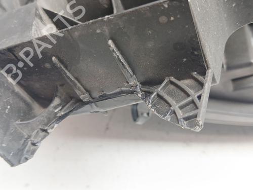 Right headlight RENAULT KADJAR (HA_, HL_) 1.2 TCe 130 (HLMR) | BP32499361C29 