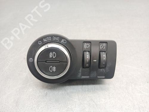 headlight-switch-opel-astra-j-p10-2009-2010-2011-2012-2013-2014-2015-2016-39068466 main image