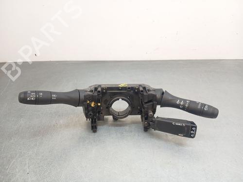 switch-renault-captur-ii-hf_-2020-39528938 main image