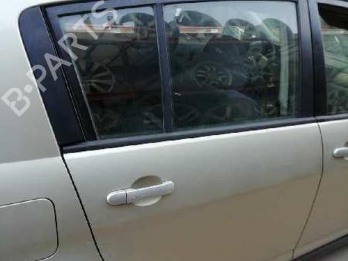 Used Right rear door NISSAN TIIDA Hatchback (C11X) [2006-2011]  19247898