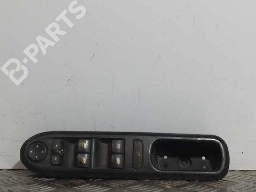 Used Left front window switch Left front window switch PEUGEOT 407 SW (6E_, 6D_) 2.0 HDi 135 (136 hp) 9820392 9820392