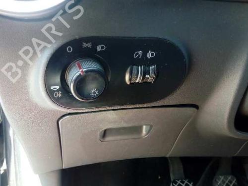 Front left lock SEAT IBIZA III (6L1) 1.9 SDI | BP3421269C98 