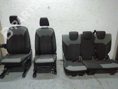 Set di sedili FORD ECOSPORT 1.5 Ti (112 hp) 9366542