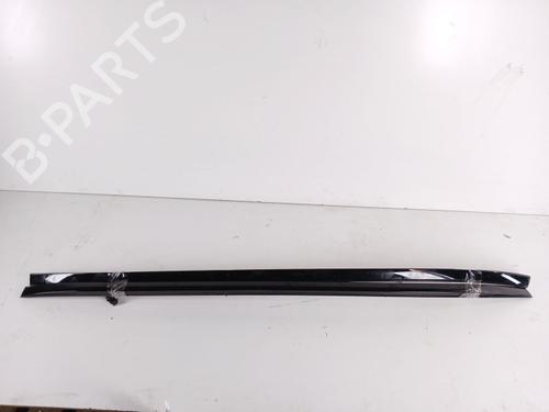 roof-bar-kia-ev3-2024-35948745 main image