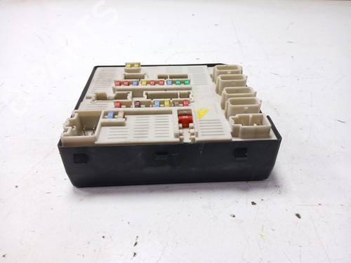 Fuse box RENAULT LAGUNA III (BT0/1) 2.0 dCi GT (BT11, BT1E, BT1N) | BP30507318E1