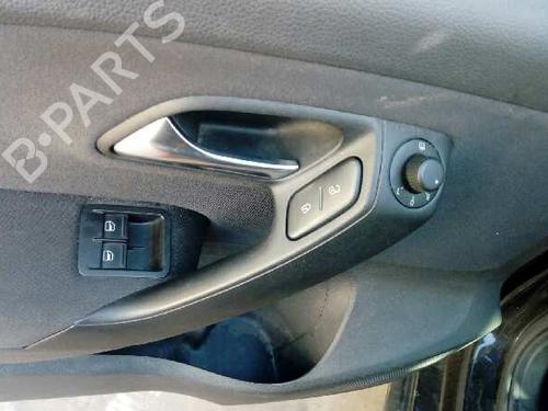 Radio VW POLO V (6R1, 6C1) 1.6 TDI | BP3417732E6 