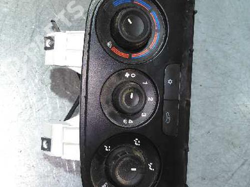 Used Climate control FIAT DOBLO Cargo (263_) 1.3 D Multijet (90 hp) 4007271