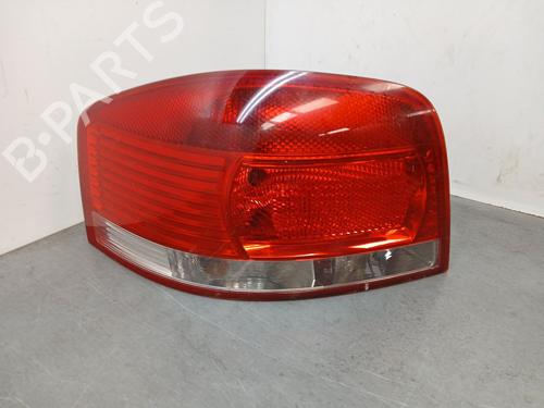 Used Left taillight AUDI A3 (8P1) [2003-2013]  25489268
