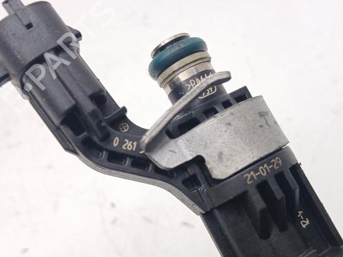 Injector PEUGEOT 208 II (UB_, UP_, UW_, UJ_) 1.5 BlueHDI 100 | BP32207358M100