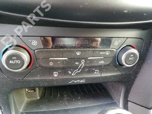 Used Climate control FORD FOCUS III 1.0 EcoBoost (125 hp) 10695274