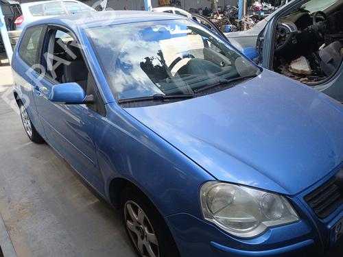 Right headlight VW POLO IV (9N_, 9A_) 1.4 16V | BP28730055C29 