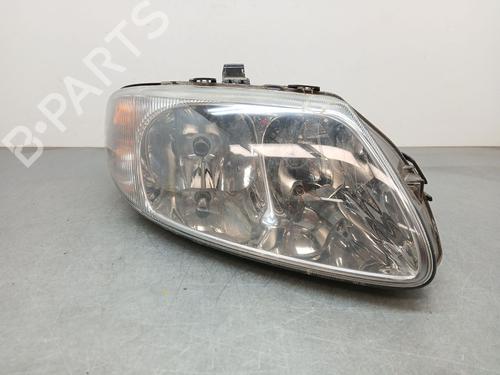 Used Right headlight CHRYSLER VOYAGER IV (RG, RS) 2.5 CRD (141 hp) 30570380