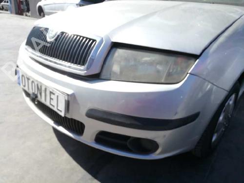 Right front steering knuckle SKODA FABIA I (6Y2) 1.2 | BP12194255M26 
