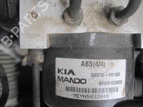 Right headlight KIA RIO I Hatchback (DC)  | BP2366995C29  - Image 30