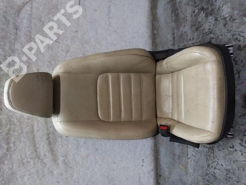 Left front seat LEXUS IS III (_E3_) 300h (AVE30_) (223 hp) 10092756