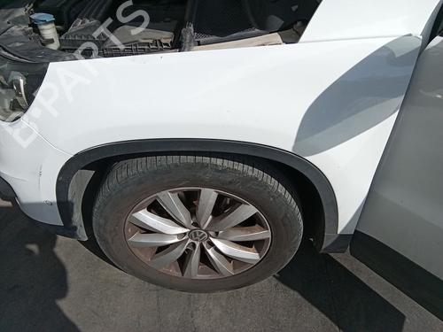 left-front-fenders-vw-tiguan-5n_-2007-2008-2009-2010-2011-2012-2013-2014-2015-2016-2017-2018-39451467 main image
