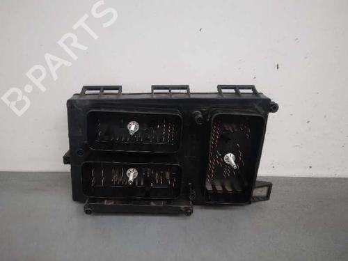 Fuse box OPEL ASTRA H (A04)  | BP13571556E1 