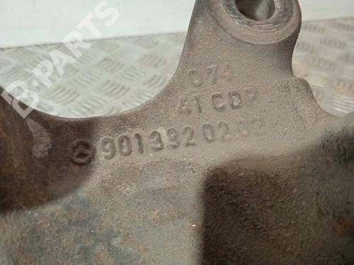 Right front steering knuckle MERCEDES-BENZ SPRINTER 2-t Van (B901, B902)  | BP12055234M26 