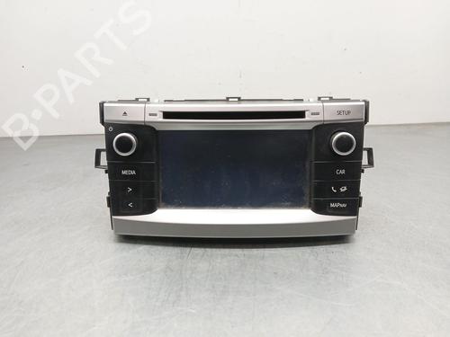 Used Radio TOYOTA VERSO (_R2_) 1.6 D4-D (WAR20_) (112 hp) 32022730