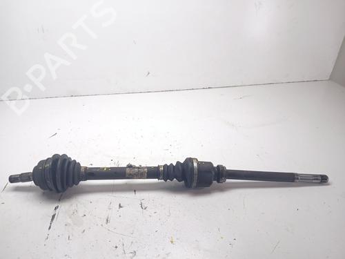 Used Right front driveshaft Right front driveshaft PEUGEOT 307 CC (3B) 1.6 16V (110 hp) 38786470 38786470