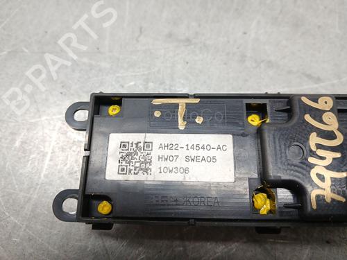 Left front window switch LAND ROVER DISCOVERY IV (L319) 3.0 TD 4x4 | BP32016286I27 