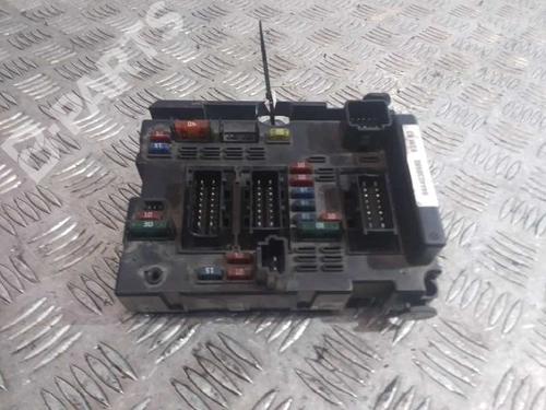 Used Fuse box Fuse box CITROËN C3 I (FC_, FN_) 1.4 i (73 hp) 11196430 11196430
