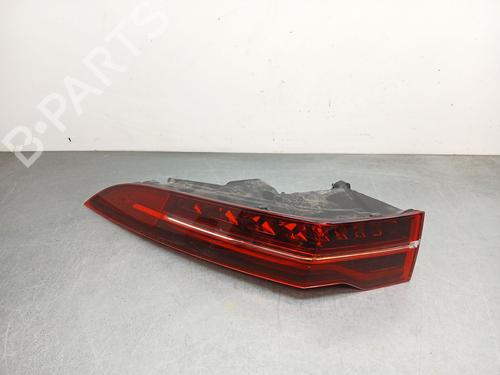 left-taillight-jaguar-i-pace-x590-2018-39096815 main image