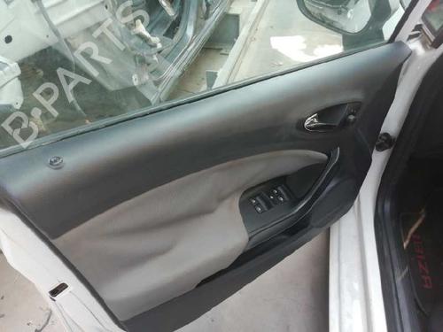 Left front steering knuckle SEAT IBIZA IV (6J5, 6P1)  | BP16259973M25 