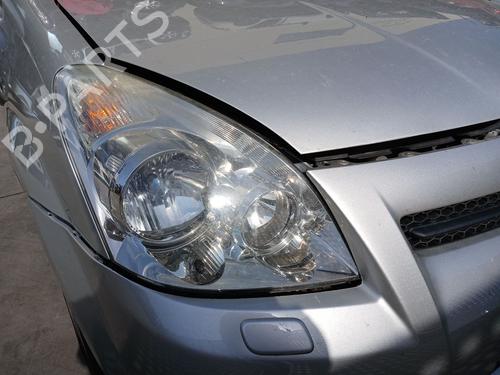 Used Right headlight TOYOTA COROLLA Verso (ZER_, ZZE12_, R1_) 1.8 (ZNR11_, ZNR11R) (129 hp) 27930586