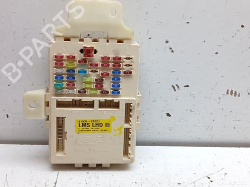 Fuse box HYUNDAI ix35 (LM, EL, ELH) 2.0 CRDi | BP35756358E1 - Image 4