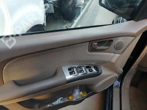 Injection rail KIA SPORTAGE II (JE_, KM_) 2.0 i 16V | BP10711934M98 