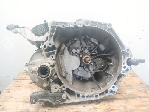 caixa-de-velocidades-citroen-c3-iii-sx-2016-30508620 main image
