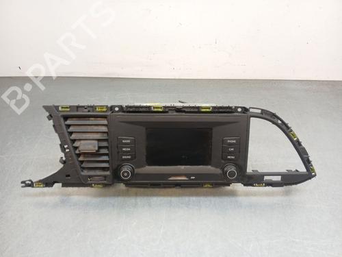 radio-seat-leon-5f1-2012-2013-2014-2015-2016-2017-2018-2019-2020-2021-38087282 main image