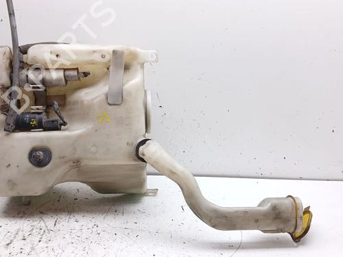 Used Windscreen washer tank Windscreen washer tank MERCEDES-BENZ C-CLASS (W203) C 270 CDI (203.016) (170 hp) 35756325 35756325