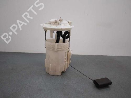 Used Fuel pump RENAULT MEGANE II (BM0/1_, CM0/1_) [2001-2012]  17477714