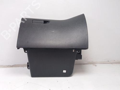 Used Glove box Glove box 37521851 37521851