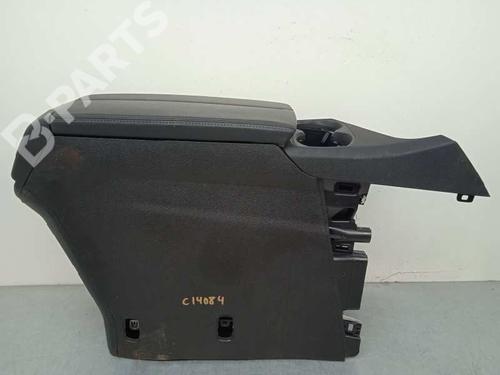 Armrest / Center console PEUGEOT 3008 II SUV (MC_, MR_, MJ_, M4_) 1.2 THP/ PureTech 130 (MRHNSM, MRHNSU, MRHNSJ, MRHNYW,... | BP9233105I20 