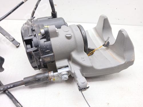 Right rear brake caliper MERCEDES-BENZ GLC (X254) 300de 4-matic (254.609) | BP24315074M106 