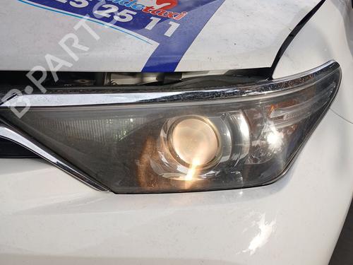 Venstre forlygte TOYOTA AURIS (_E18_) 1.8 Hybrid (ZWE186_, ZWE186R) (136 hp) 28296719