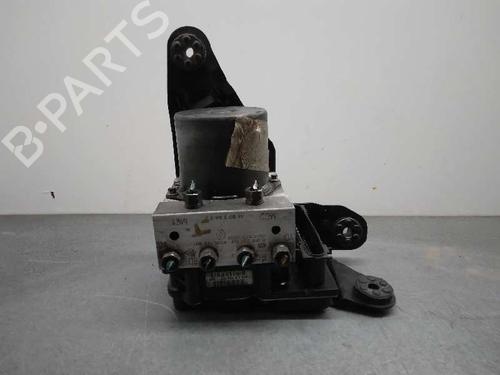 Used ABS pump RENAULT SCÉNIC II (JM0/1_) 1.9 dCi (JM0G, JM12, JM1G, JM2C) (120 hp) 17089553