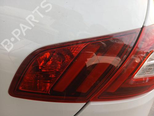 Højre baglygte bagklap PEUGEOT 308 II (LB_, LP_, LW_, LH_, L3_) 1.6 HDi (92 hp) 31352690