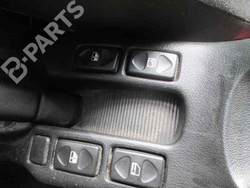 Fuse box LAND ROVER FREELANDER I (L314) 2.0 Td4 4x4 | BP4224000E1 