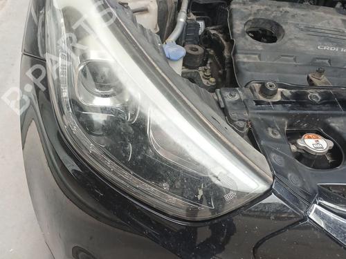 Used Right headlight HYUNDAI ix35 (LM, EL, ELH) 1.7 CRDi (116 hp) 28538796