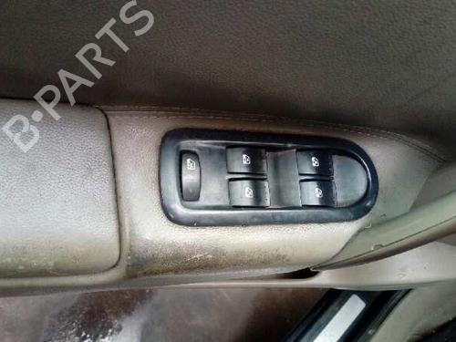 Steering column stalk RENAULT GRAND SCÉNIC II (JM0/1_) 1.9 dCi (JM0G, JM12, JM1G, JM2C) | BP4677978I23 