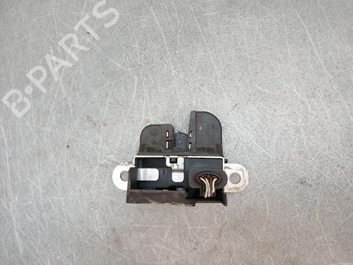 Tailgate lock VW GOLF V (1K1) 1.9 TDI | BP27831153C101 